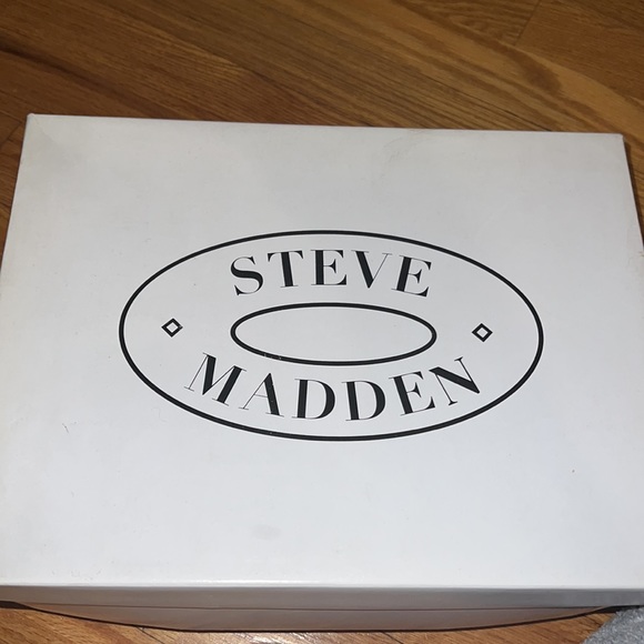 Steve Madden Rose Gold Heels - Picture 13 of 14